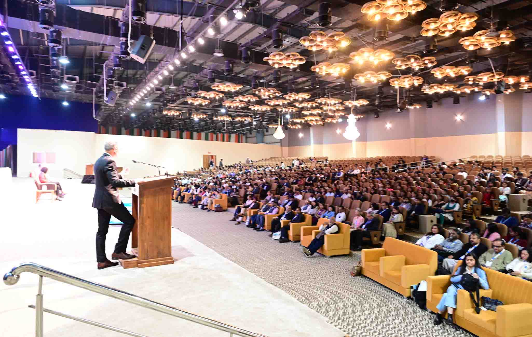 Full house at First World Health Innovation Forum by KIHT at AP MedTech Zone